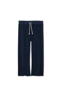 PERFECR WHITE TEE- Eliana Loop Terry Capri Pant
