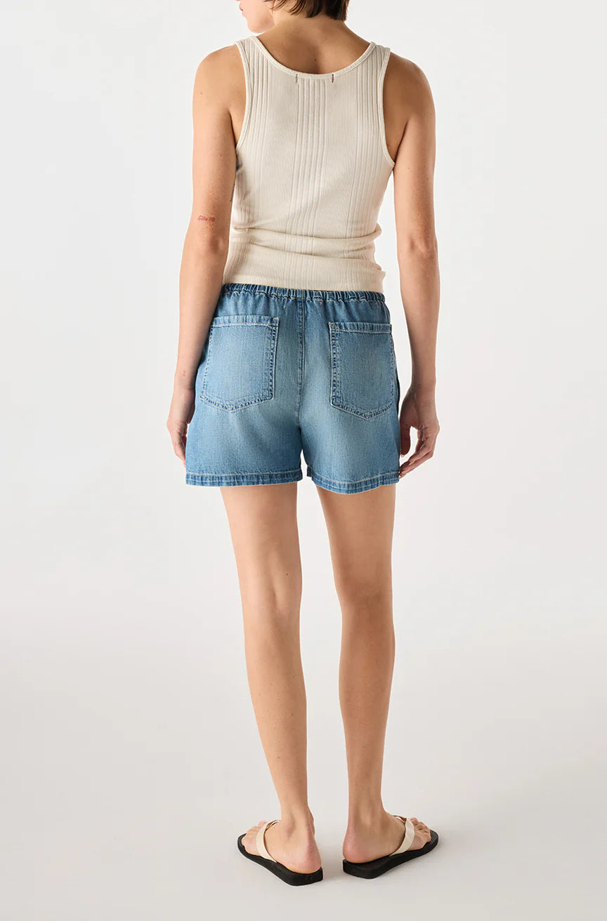 AMO-Simone Short Swell