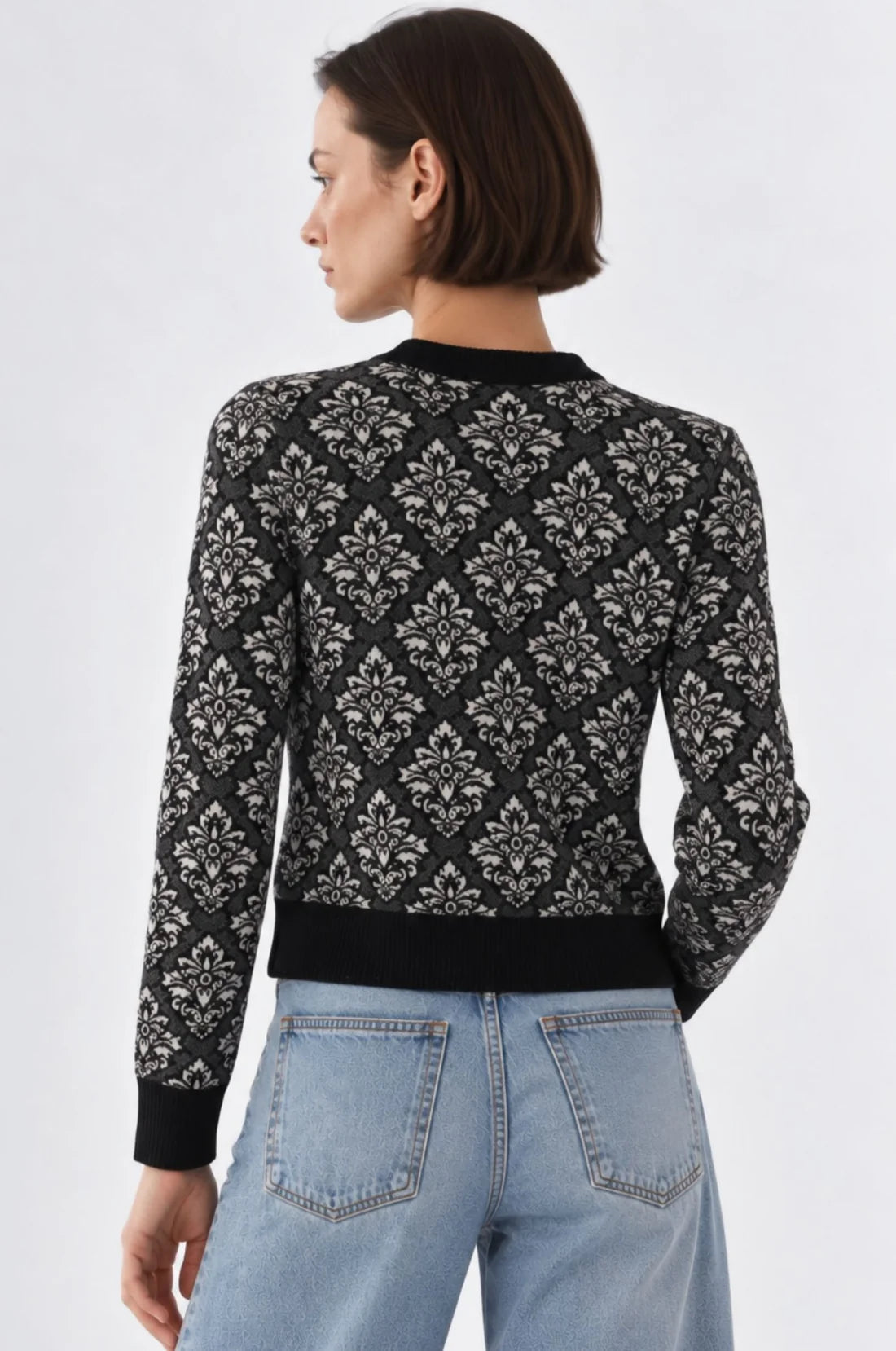 MINNIE ROSE-Damask Jacquard Long Sleeve Crew Cardigan Black Combo