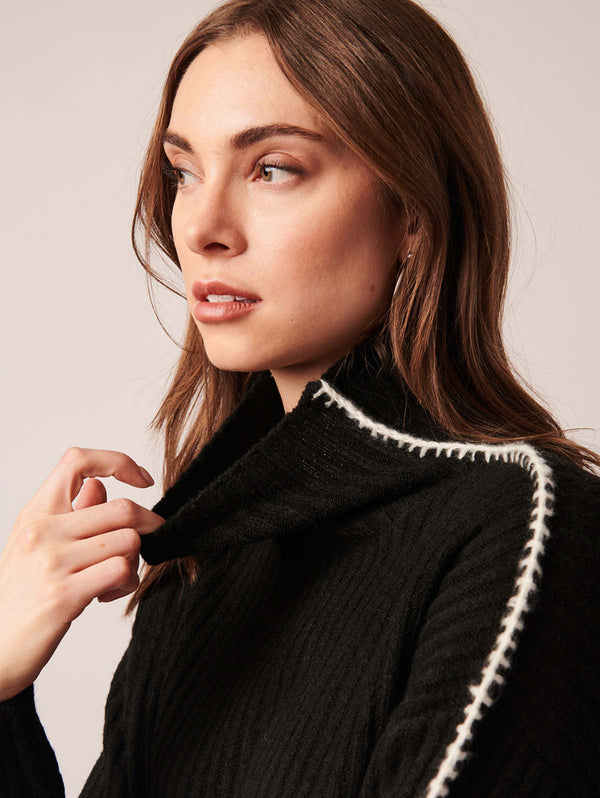 LINE-Trinity Turtleneck Nightfall Raven