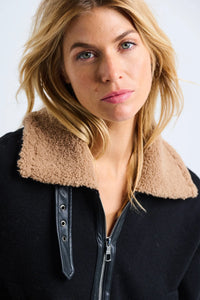 LISA TODD- The Motto Black/Camel