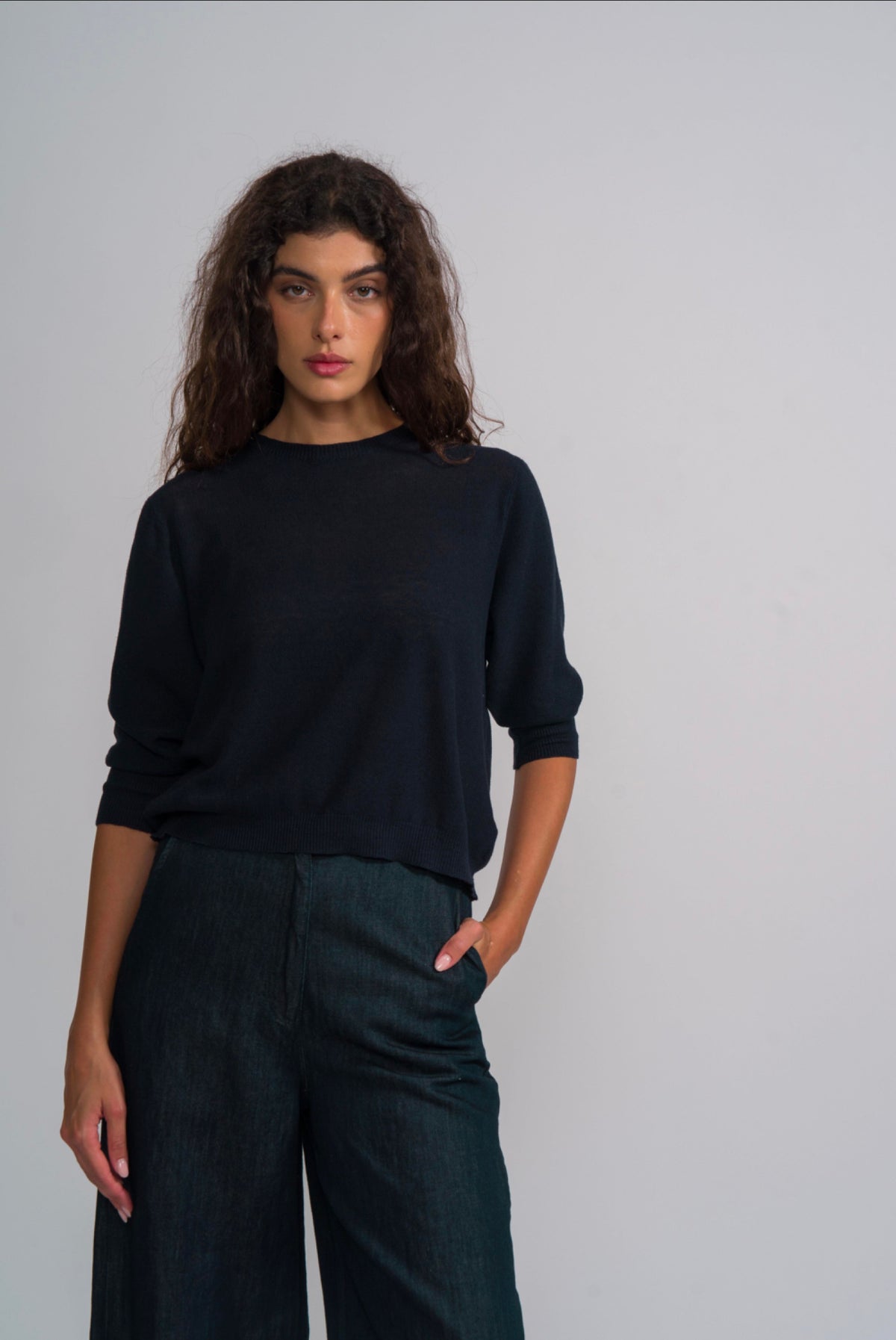 MJ WATSON-Round Neck Pullover Navy