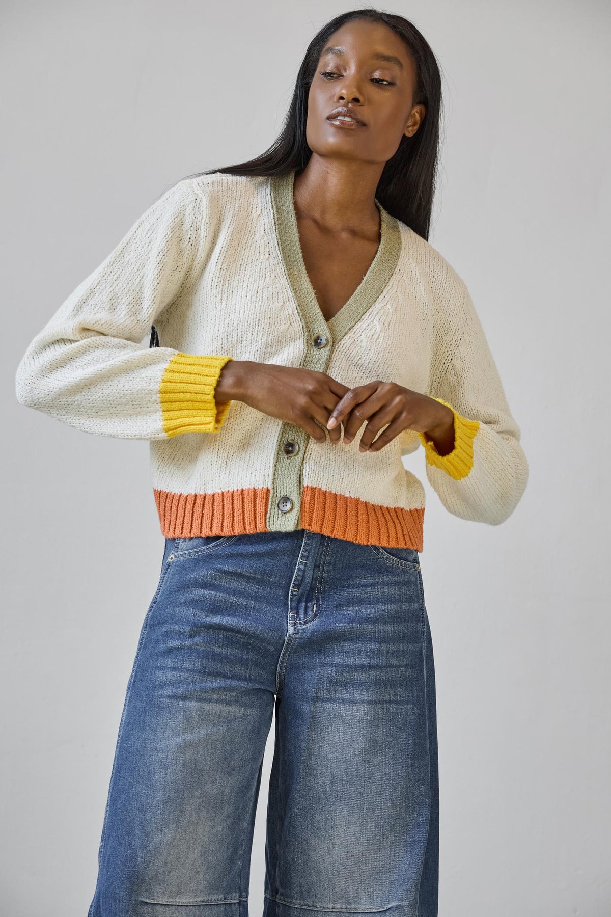 LILLA P-Contrast Trim Cardigan Ivory Combo