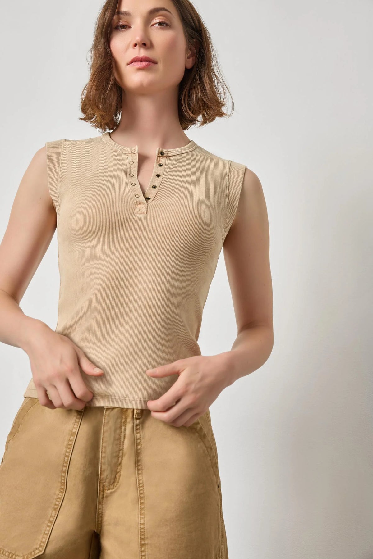 LILLA P-Sun washed Cap Sleeve Henley Burlap