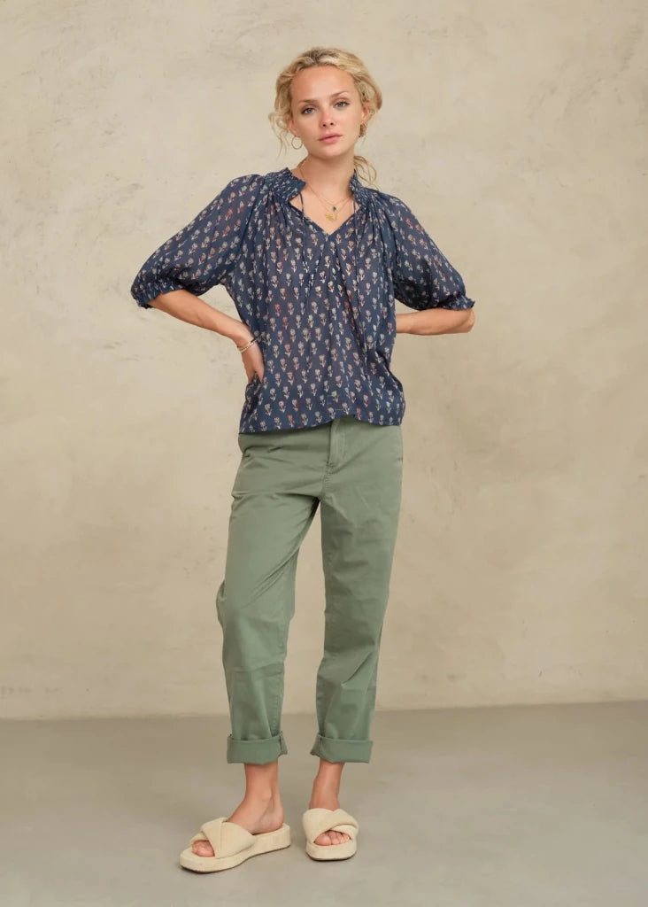 MABE-Ari Print Short Sleeve Indigo