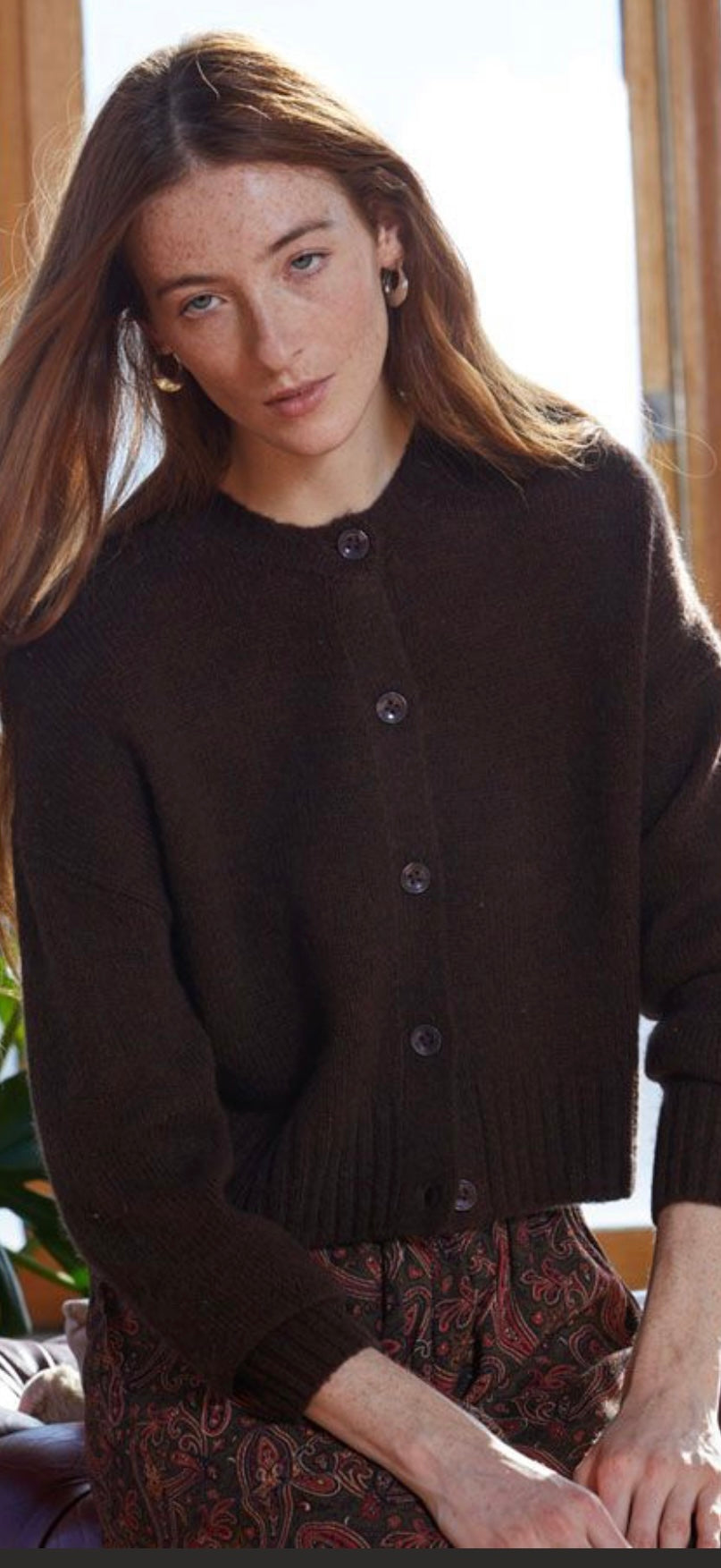 AUTUMN CASHMERE-Boxy Cardigan Espresso